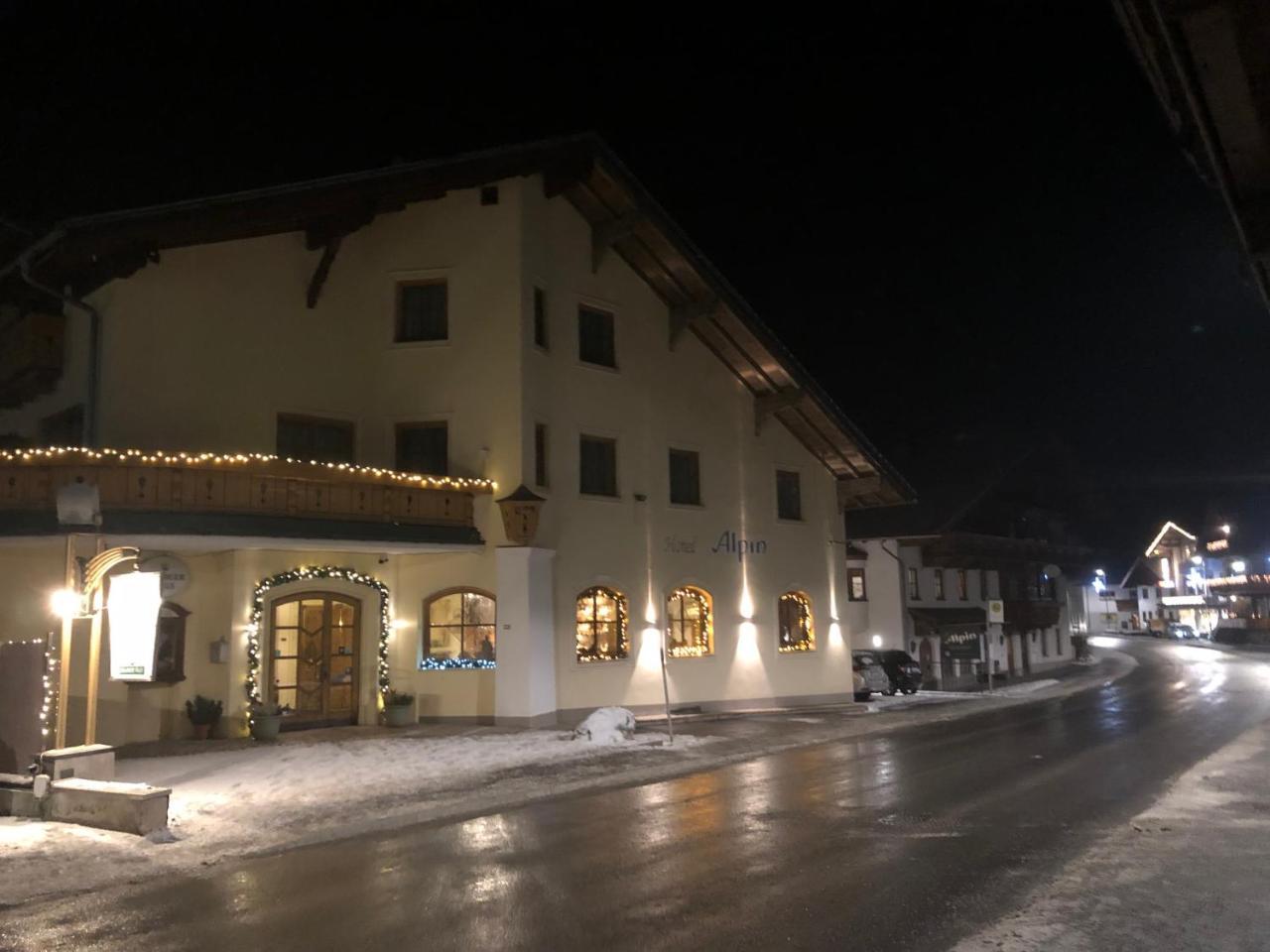 Hotel Alpin Ehrwald Exterior photo