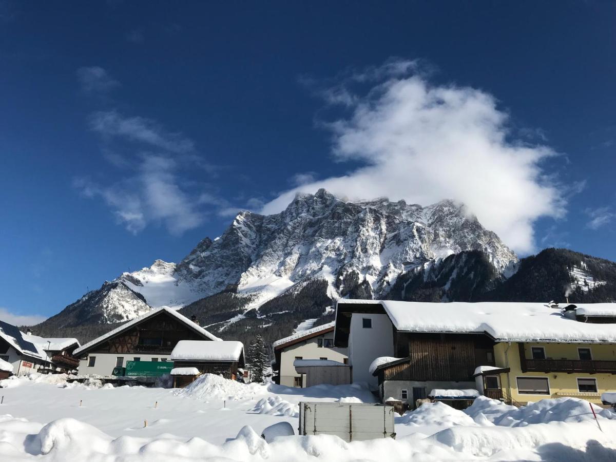 Hotel Alpin Ehrwald Exterior photo